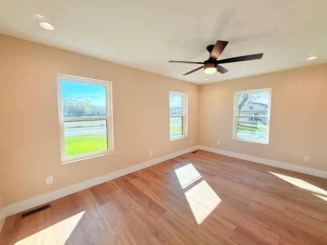 $319,500 | 15229 State Road 156, Vevay, IN 47043