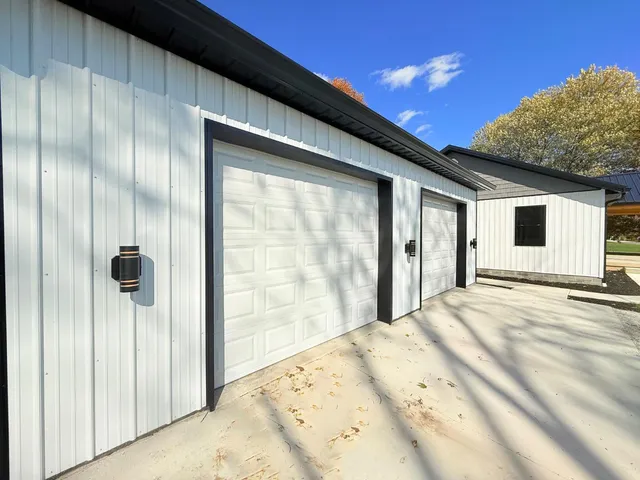 $319,500 | 15229 State Road 156, Vevay, IN 47043