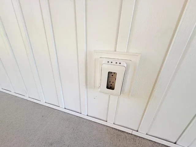 $319,500 | 15229 State Road 156, Vevay, IN 47043