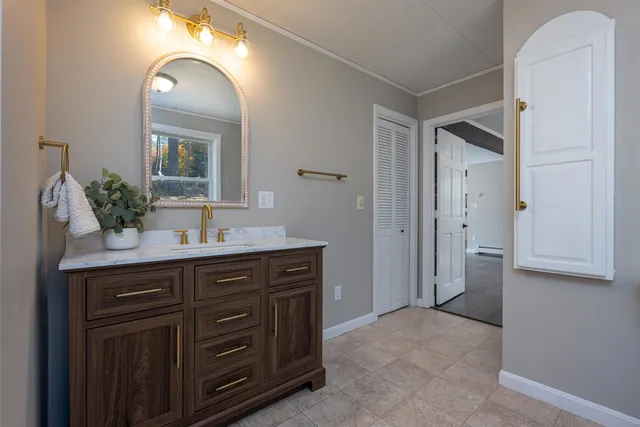 $819,900 | 287 North Road, Deerfield, NH 03037