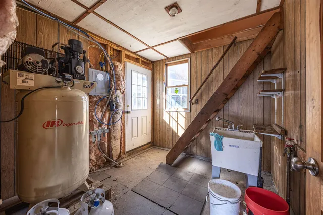 $819,999 | 287 North Road, Deerfield, NH 03037