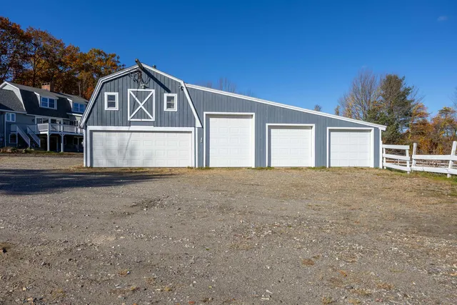 $819,900 | 287 North Road, Deerfield, NH 03037