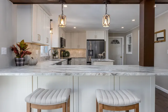 $819,900 | 287 North Road, Deerfield, NH 03037