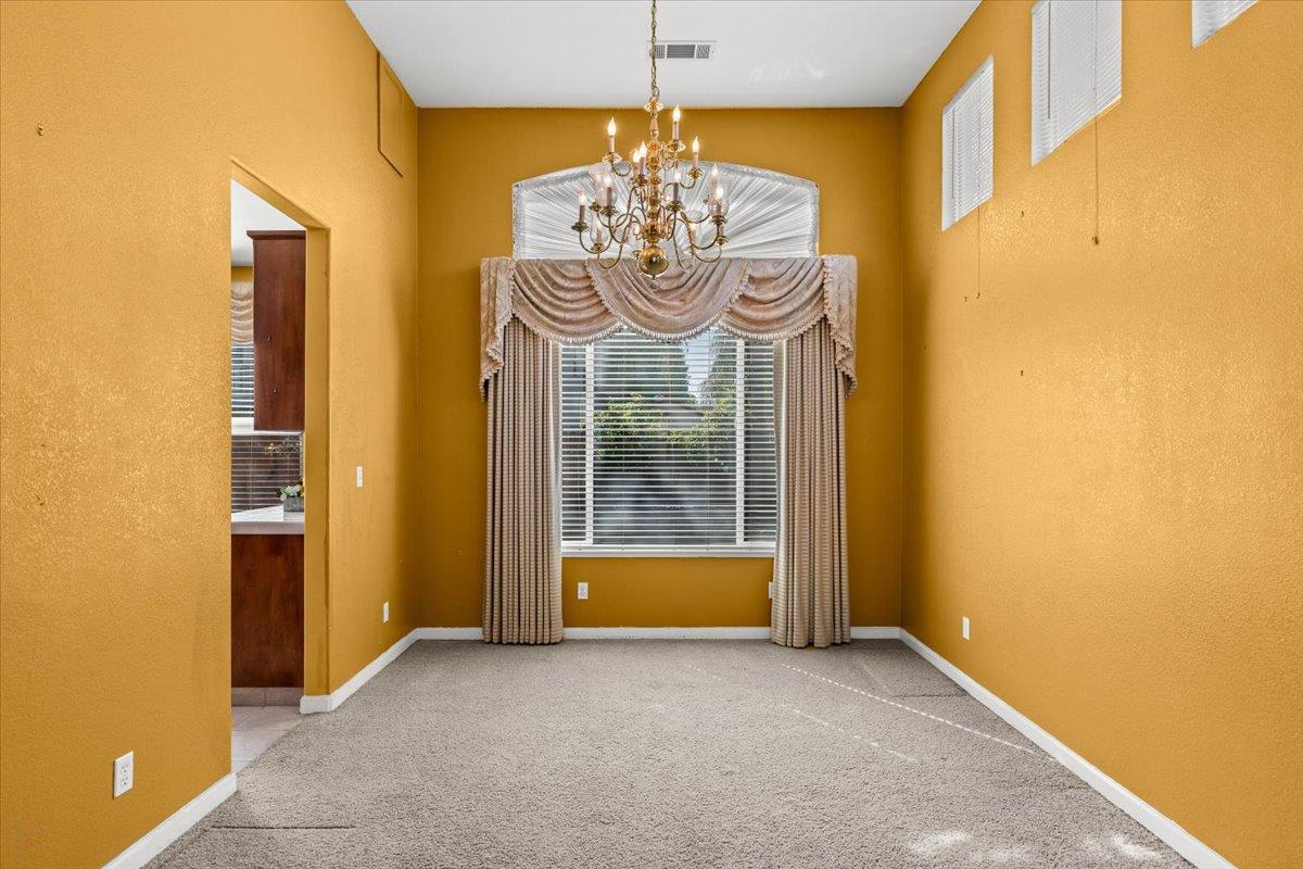 2050 Geneva Way Manteca, CA 95337 - Photo 12 of 68