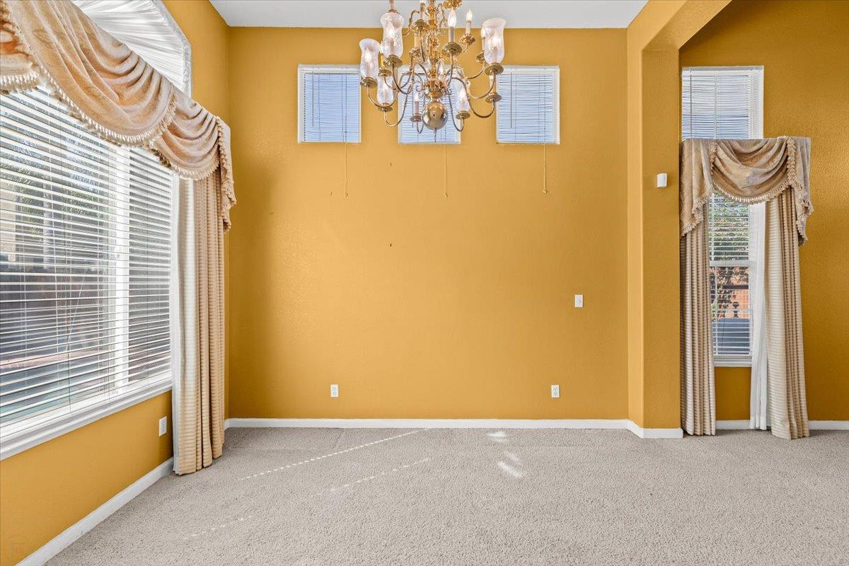 2050 Geneva Way Manteca, CA 95337 - Photo 13 of 68