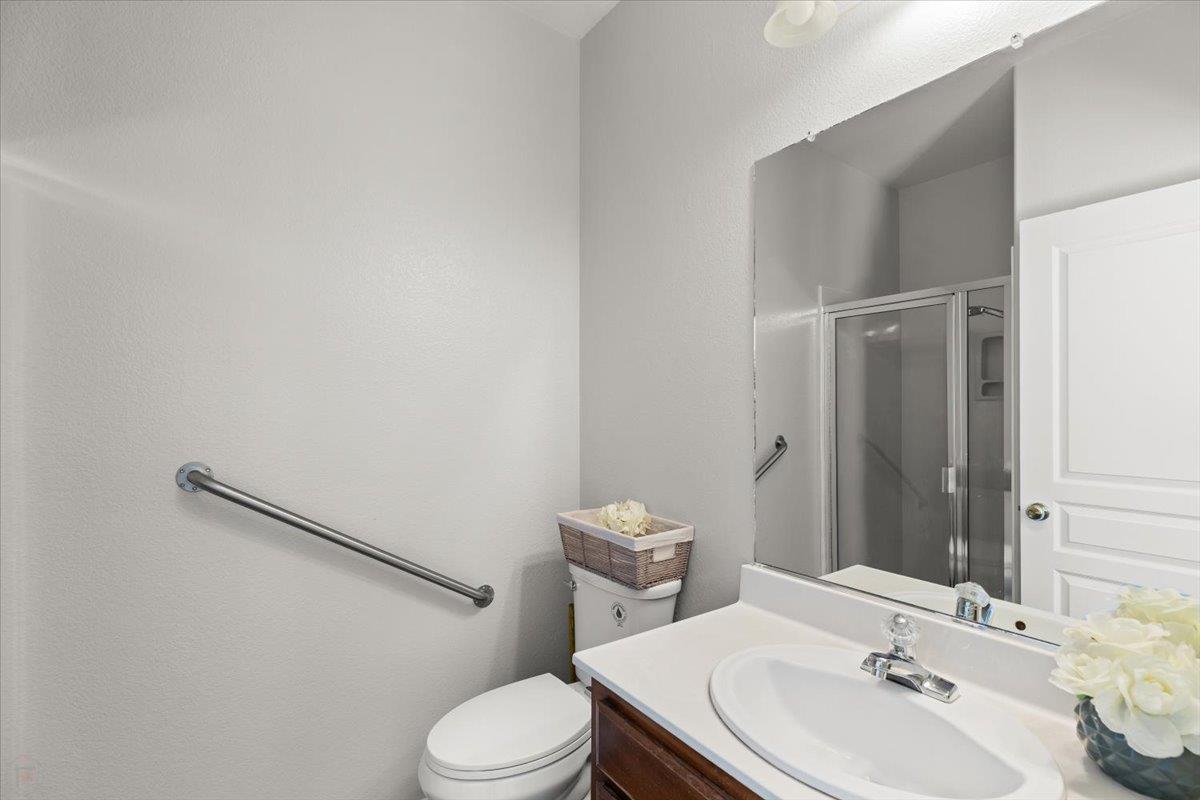 2050 Geneva Way Manteca, CA 95337 - Photo 31 of 68