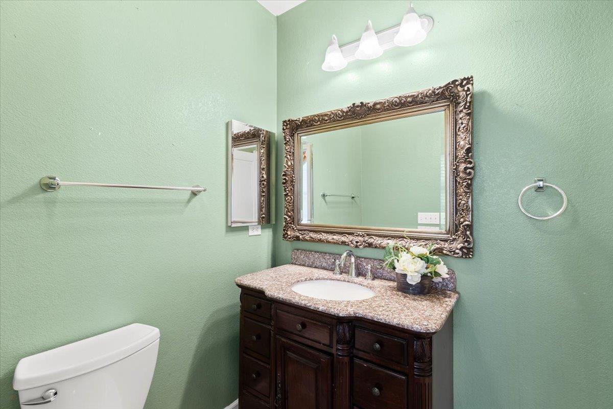 2050 Geneva Way Manteca, CA 95337 - Photo 36 of 68