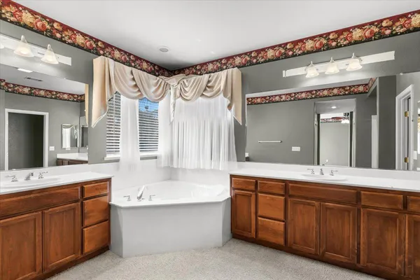 $729,000 | 2050 Geneva Way, Manteca, CA 95337