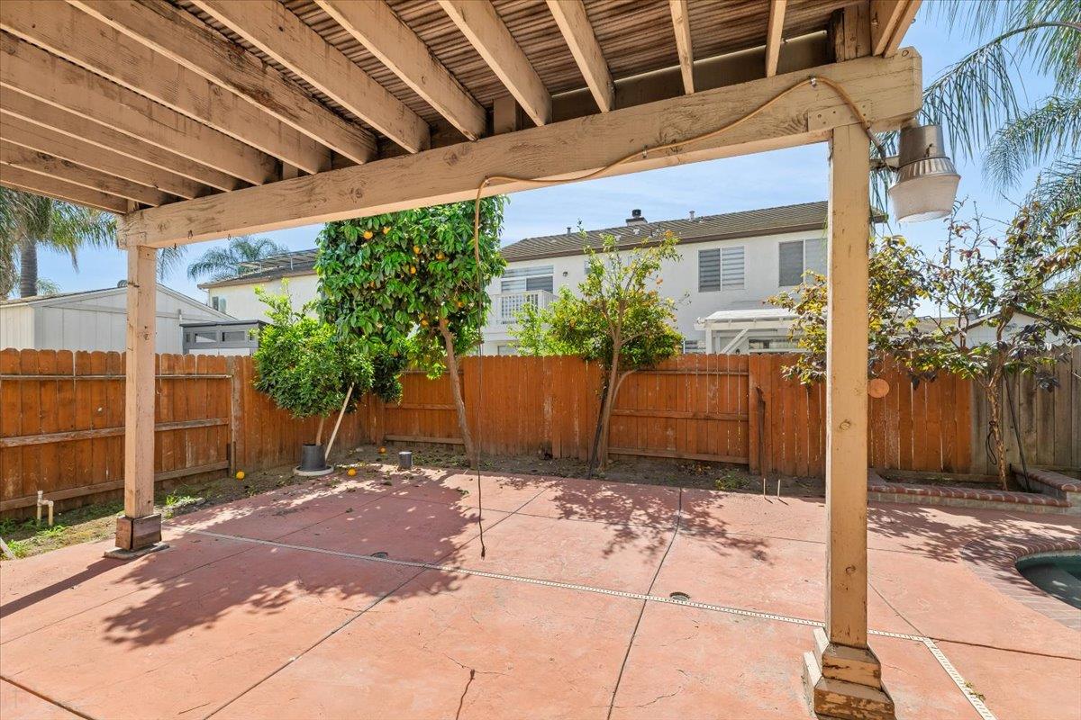 2050 Geneva Way Manteca, CA 95337 - Photo 60 of 68