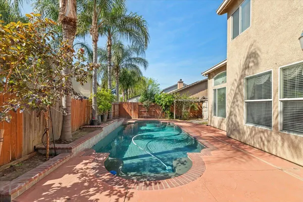 $729,000 | 2050 Geneva Way, Manteca, CA 95337