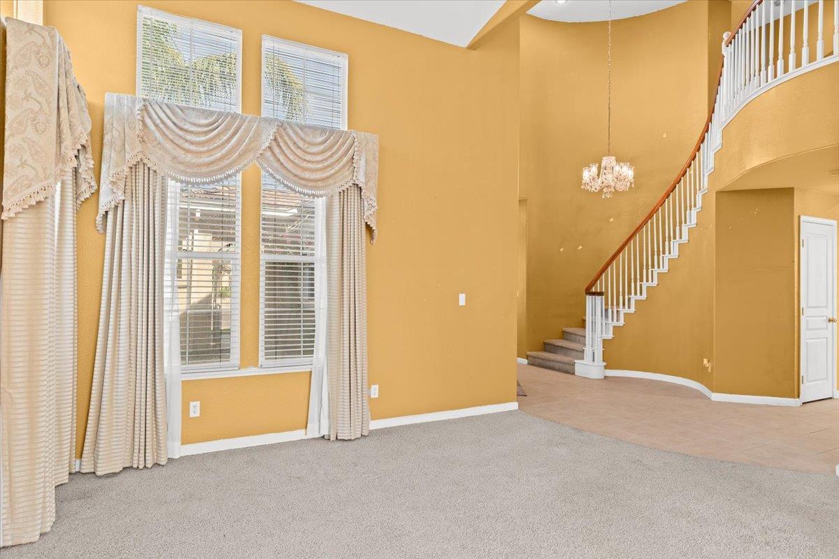 2050 Geneva Way Manteca, CA 95337 - Photo 10 of 68