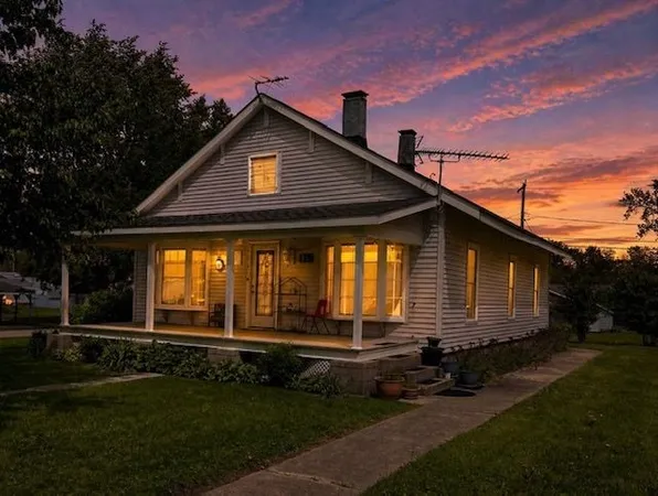 $150,000 | 115 Oak Street, Danville, IL 61832