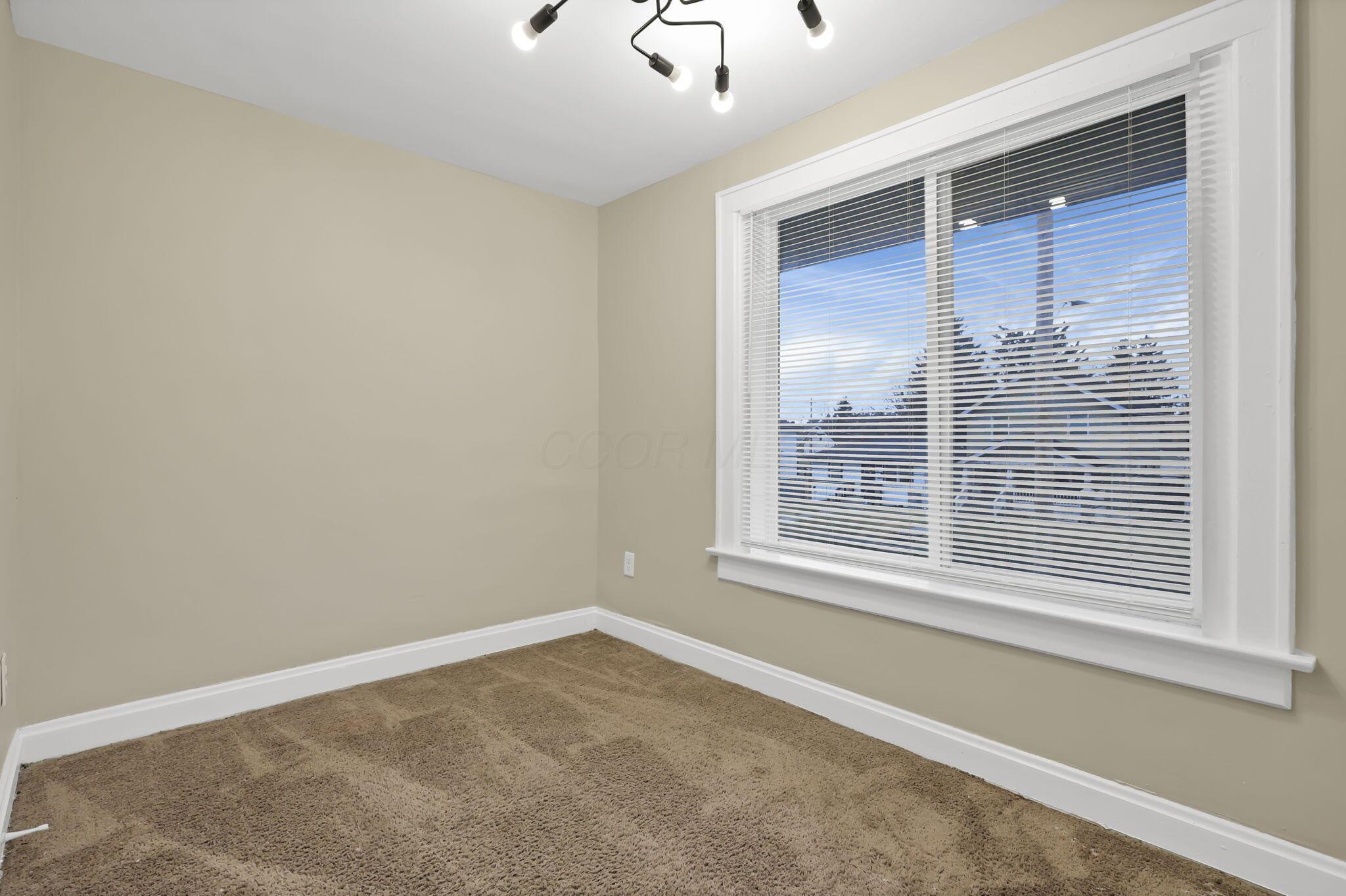 1318 Lockbourne Road Columbus, OH 43206 - Photo 40 of 53