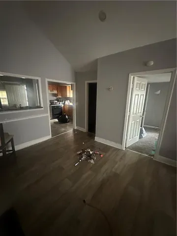 a view of a livingroom with furniture