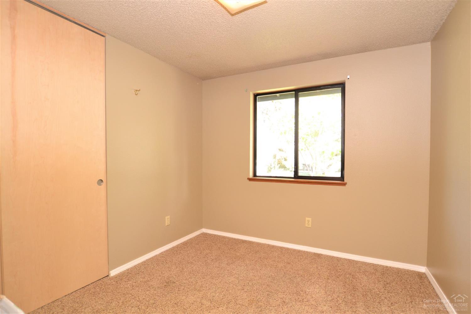 63615 Boyd Acres Road Bend, OR 97701 - Photo 12 of 20 Additional Photo
