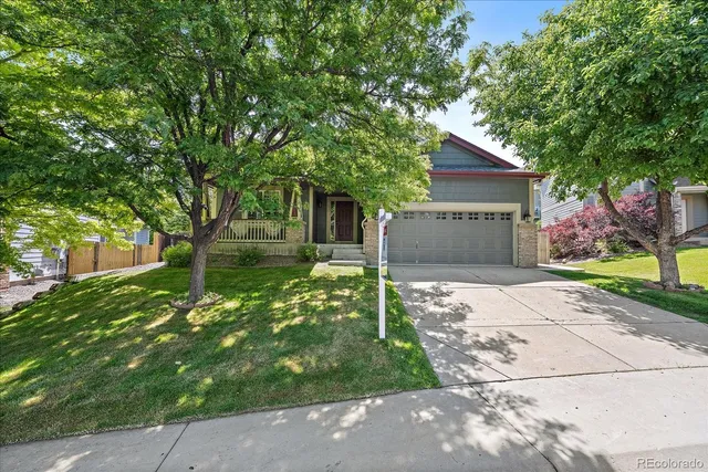 $640,000 | 5932 South Versailles Street, Aurora, CO 80015