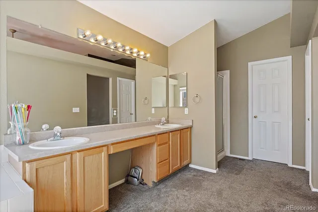 $640,000 | 5932 South Versailles Street, Aurora, CO 80015