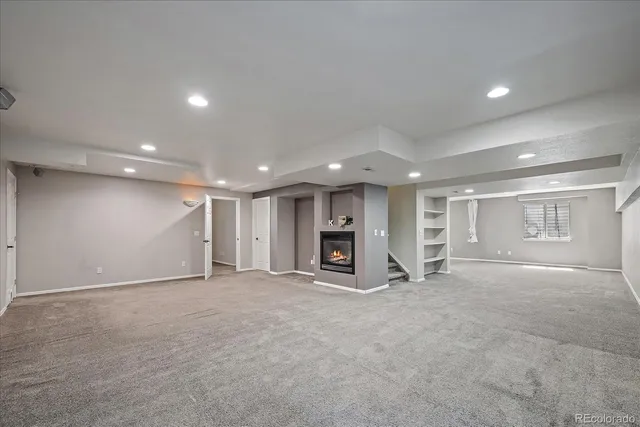 $640,000 | 5932 South Versailles Street, Aurora, CO 80015