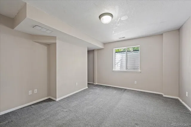 $640,000 | 5932 South Versailles Street, Aurora, CO 80015