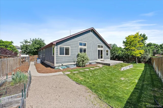 $640,000 | 5932 South Versailles Street, Aurora, CO 80015