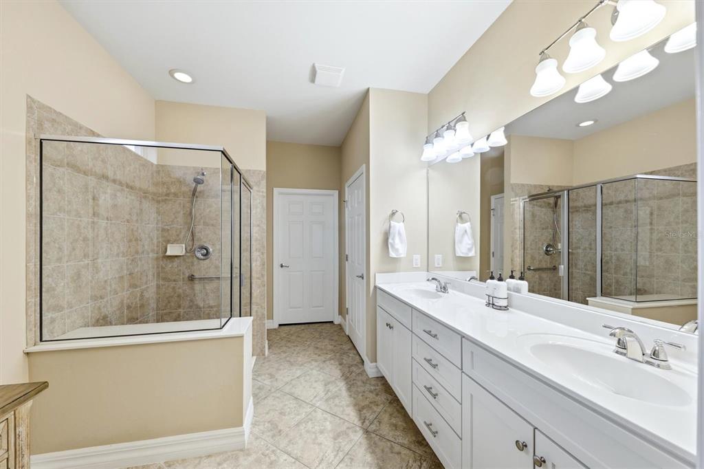 19454 Rizzuto Street Venice, FL 34293 - Photo 22 of 62
