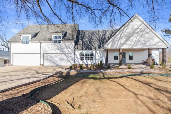 $675,000 | 620 Diffee Road, Moscow, TN 38057