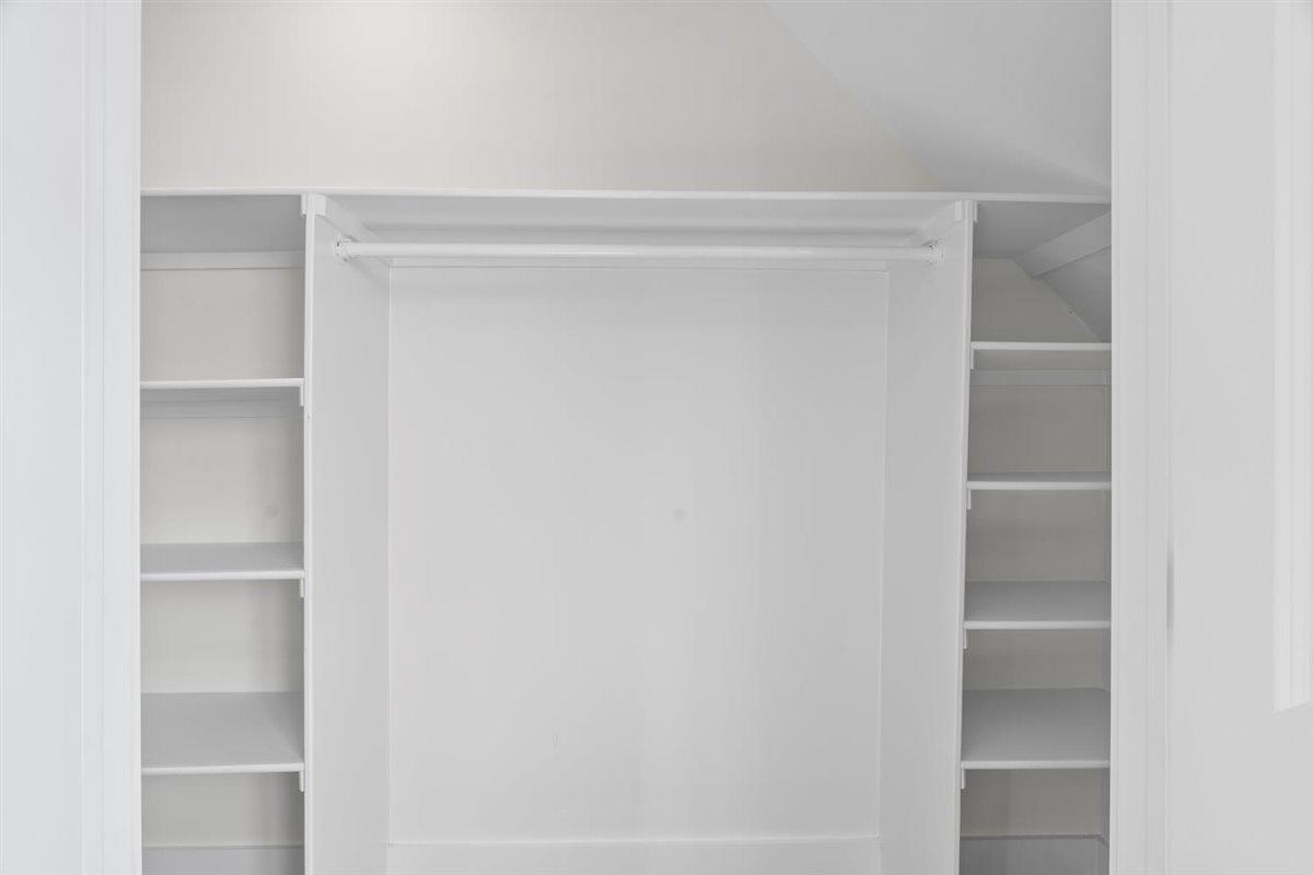 620 Diffee Road Moscow, TN 38057 - Photo 35 of 40 a close view of closet