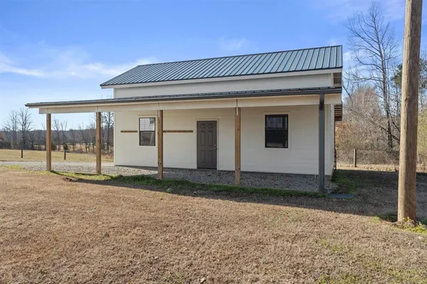 $675,000 | 620 Diffee Road, Moscow, TN 38057
