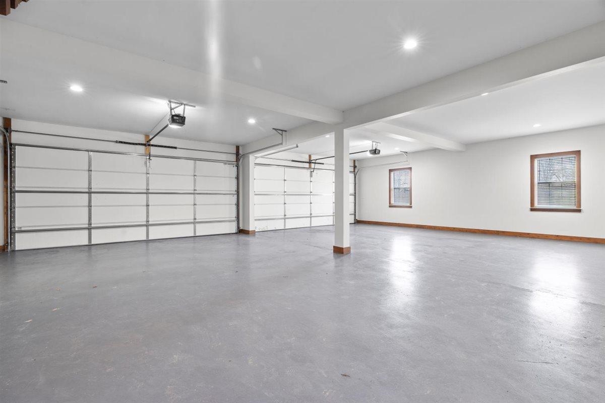 620 Diffee Road Moscow, TN 38057 - Photo 40 of 40 Garage with baseboards