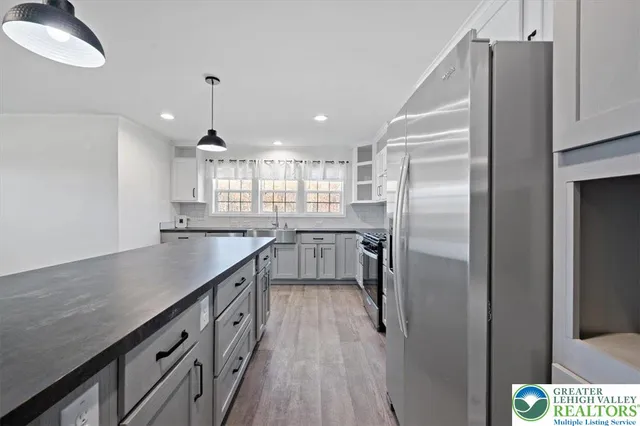 $278,477 | 1412 Heytesbury Road, Walnutport, PA 18088