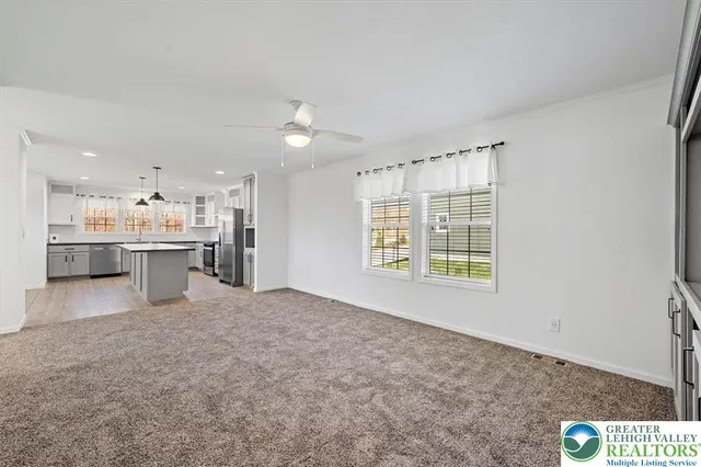 $278,477 | 1412 Heytesbury Road, Walnutport, PA 18088