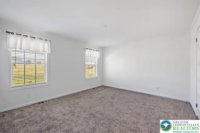 $278,477 | 1412 Heytesbury Road, Walnutport, PA 18088