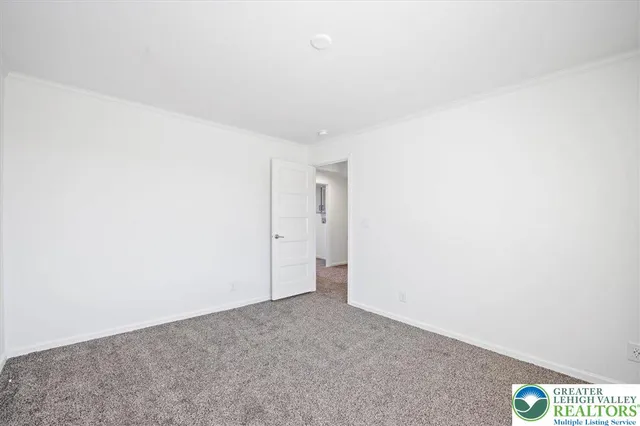 $278,477 | 1412 Heytesbury Road, Walnutport, PA 18088