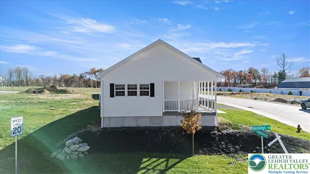 $278,477 | 1412 Heytesbury Road, Walnutport, PA 18088