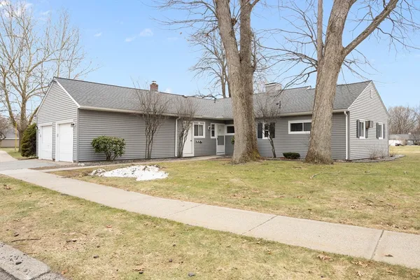 $229,900 | 144 Horseshoe Drive, Unit 144, Chicopee, MA 01022