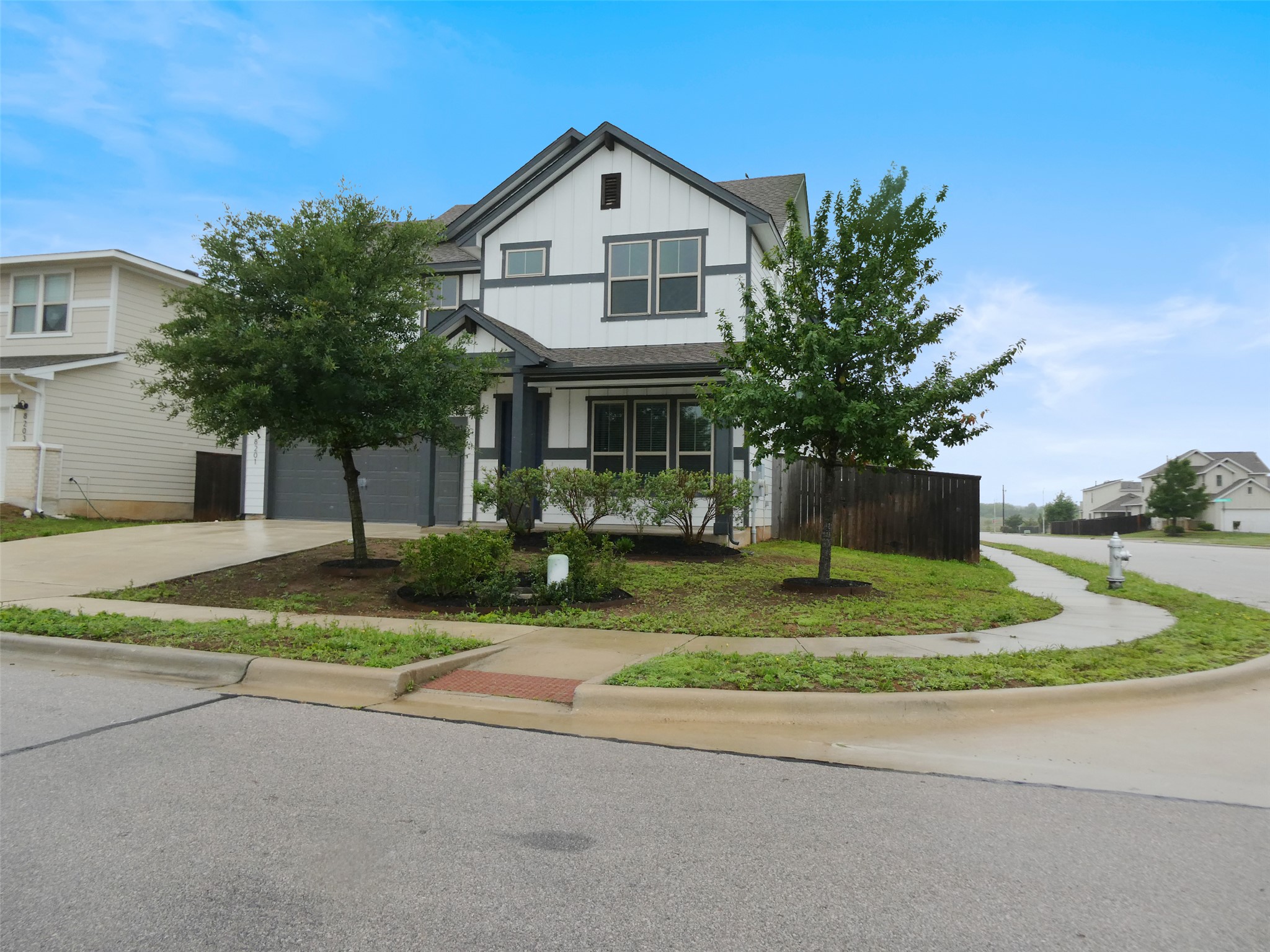 8201 Greyhawk Cove Austin, TX 78744 - Photo 24 of 27