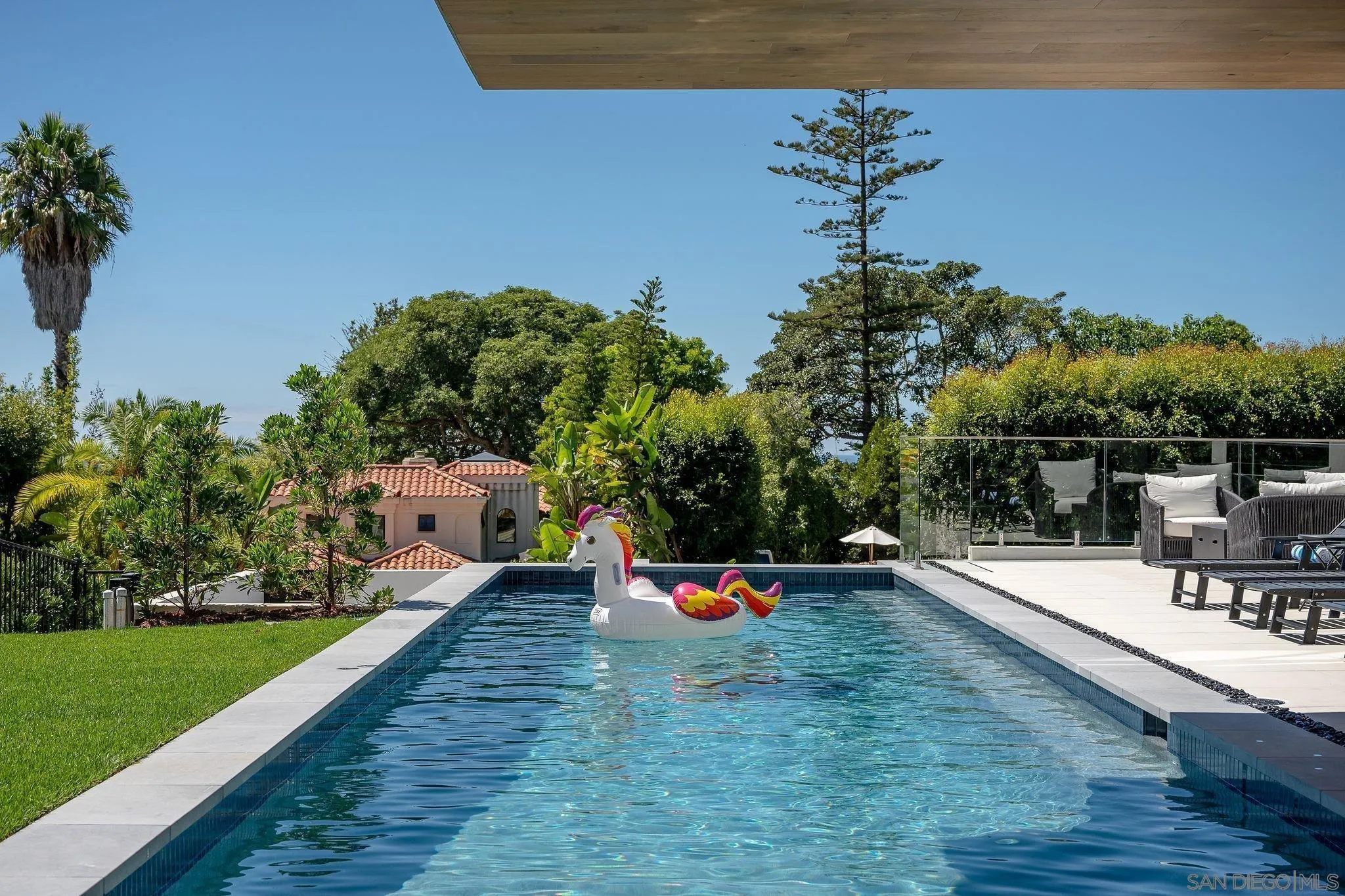 1605 Burgundy Road Encinitas, CA 92024 - Photo 9 of 49