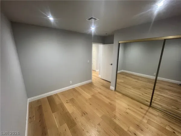 $1,950 | 2408 La Estrella Street, Henderson, NV 89014