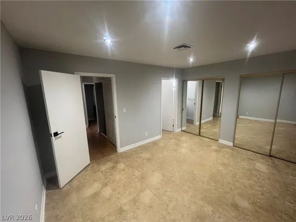 $1,950 | 2408 La Estrella Street, Henderson, NV 89014