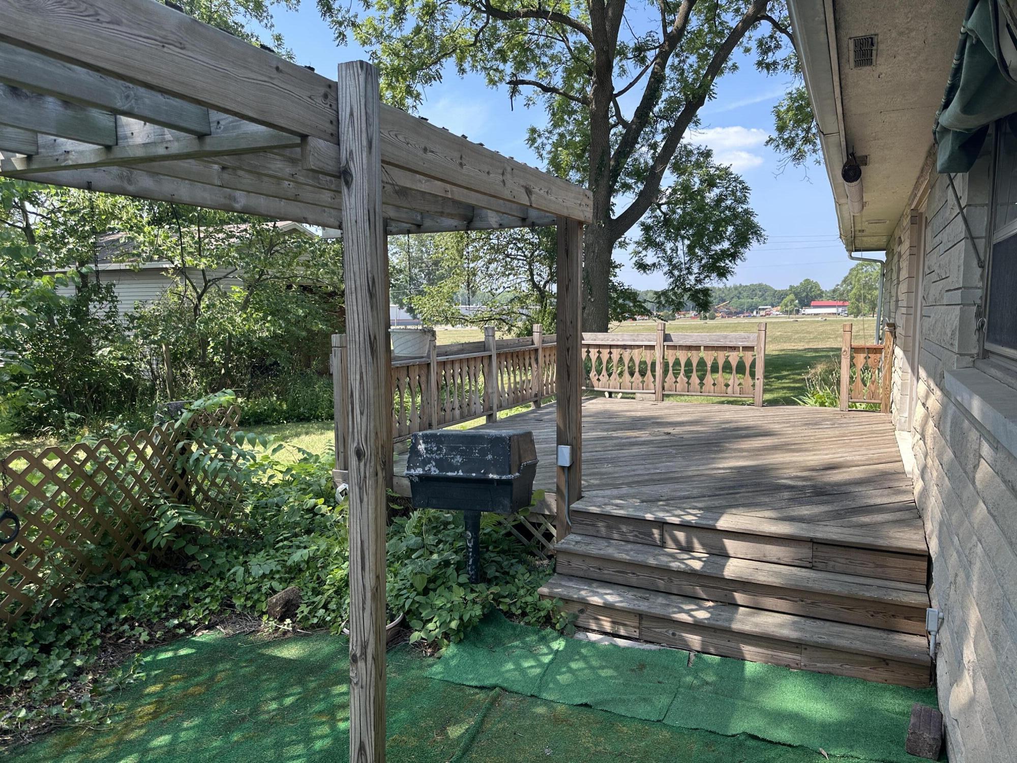 2120 South 3rd Street Niles, MI 49120 - Photo 3 of 16 IMG_1901