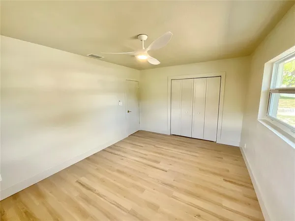 $3,200 | 644 Manor Drive West, Dunedin, FL 34698