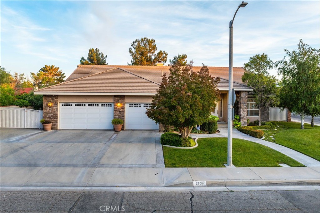 2738 Parton Circle Lancaster, CA 93536 - Photo 66 of 70