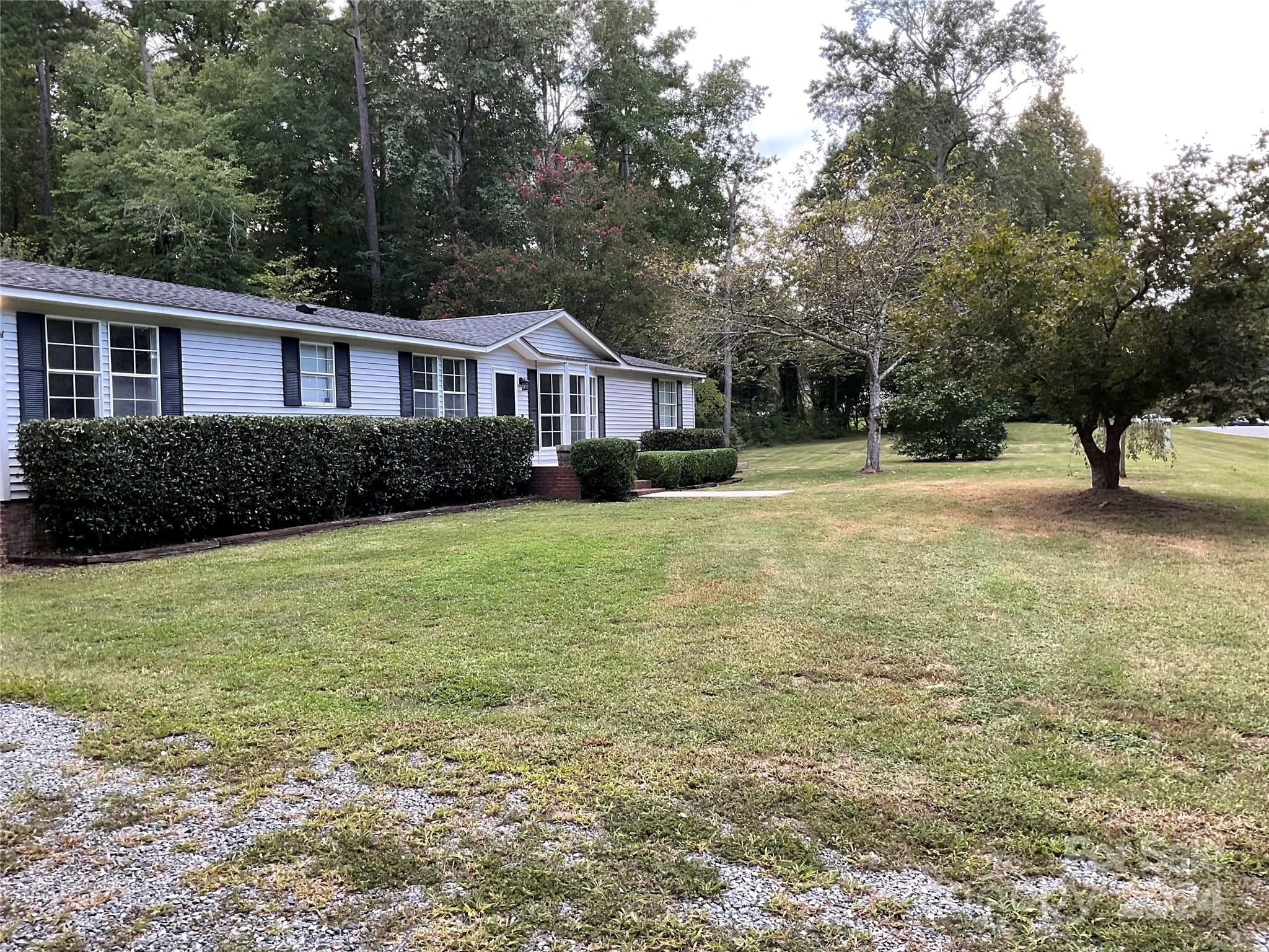 12200 Bethel School Road Midland, NC 28107 - Photo 3 of 40 Gallery Image 3