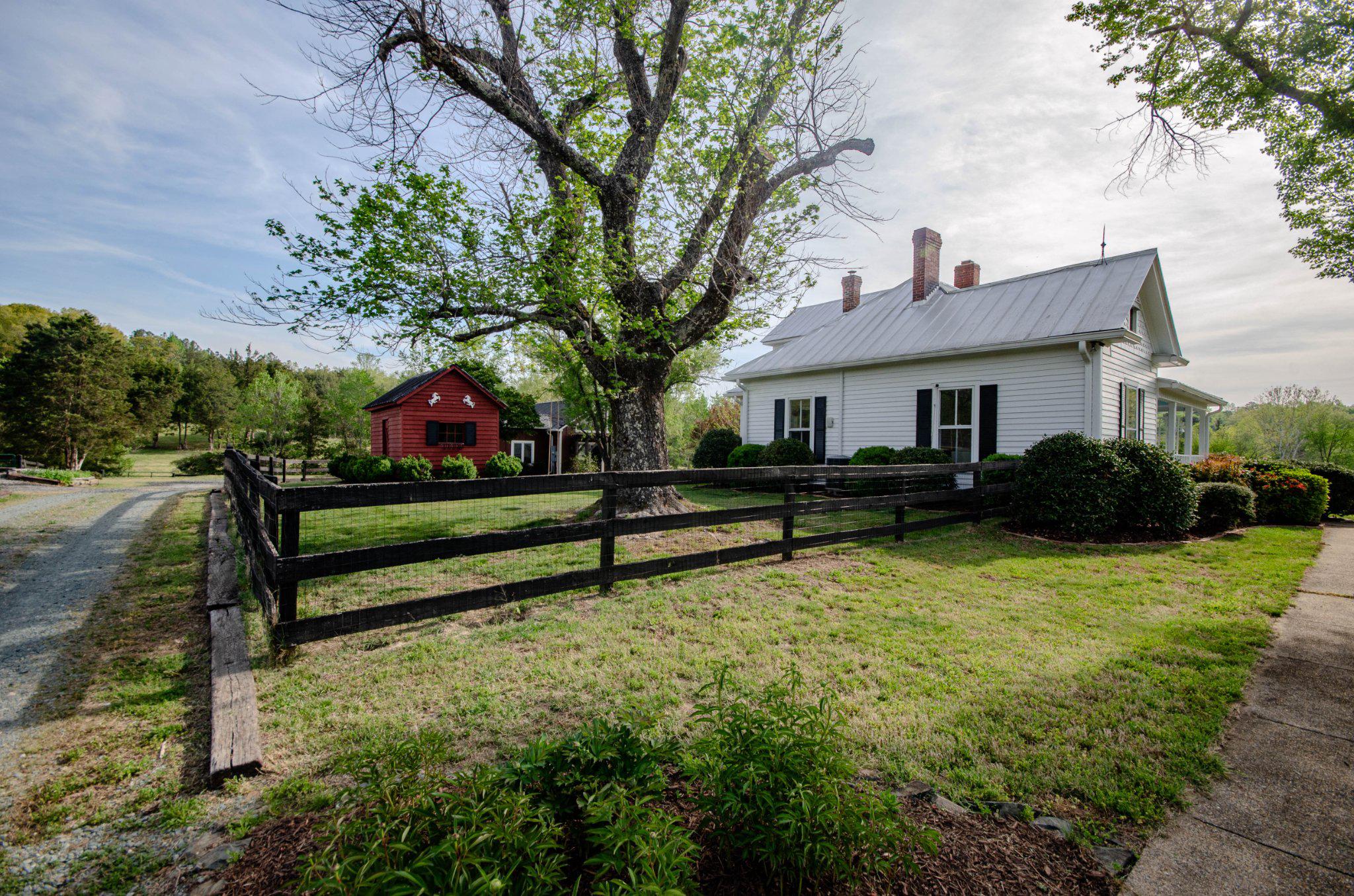 575 Perkins Road Kents Store, VA 23084 - Photo 7 of 95 Charming home with rustic appeal.