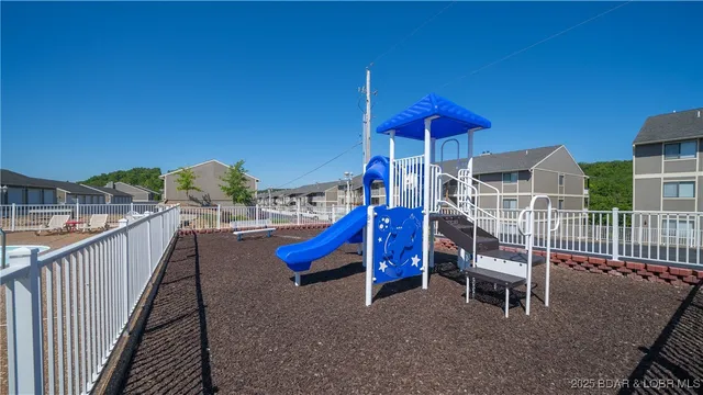 $319,900 | 611 Lazy Days Road, Unit X10, Osage Beach, MO 65065