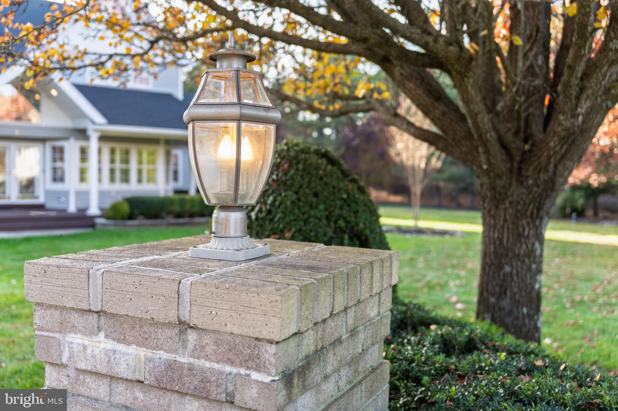 39 Rodeo Drive West Creek, NJ 08092 - Photo 5 of 78 a front view of a house with garden