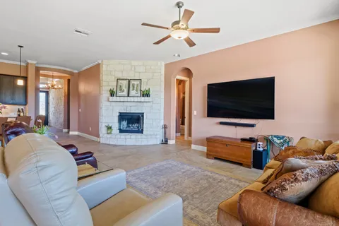 $835,000 | 468 Bold Sundown, Liberty Hill, TX 78642