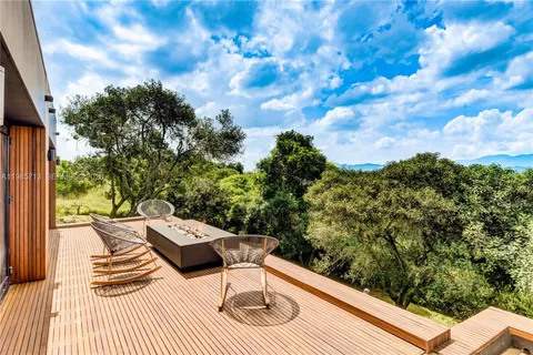 2 Vía Chía Condominio Sindamanoy