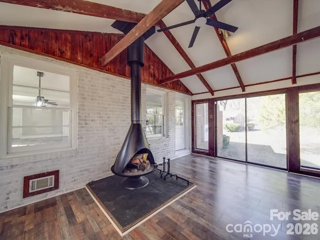 $335,000 | 2228 West Market St Extension, Cheraw, SC 29520