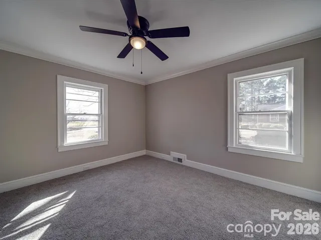 $335,000 | 2228 West Market St Extension, Cheraw, SC 29520